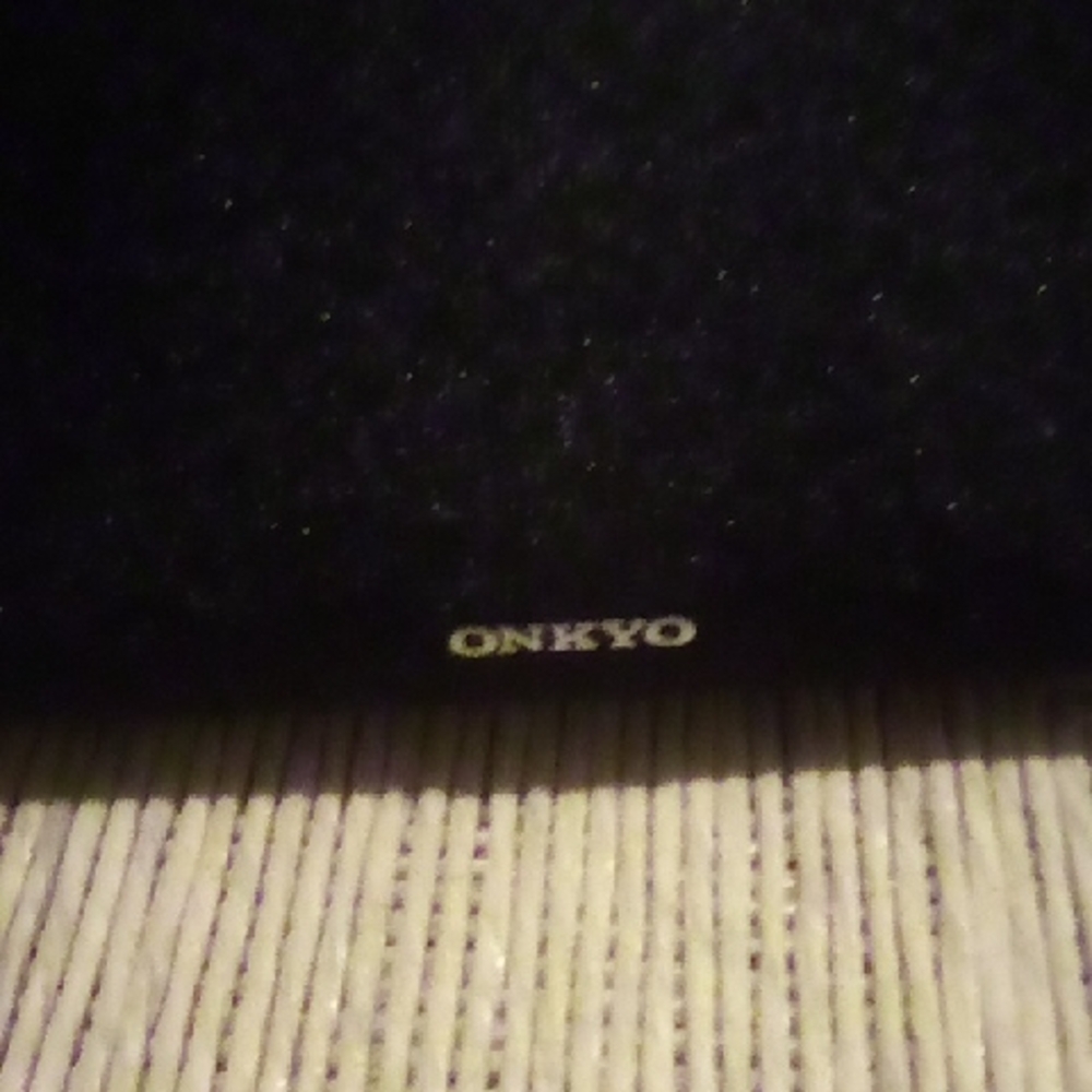 ONKYO Center Speaker Model SK G390N